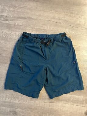 PATAGONIA | Men's GI III 11" Short Outdoor Water Hiking Camping Khaki Shorts